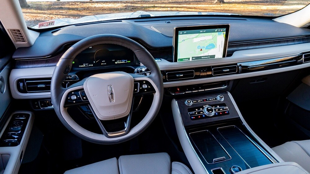 Lincoln Aviator Interior Technology
