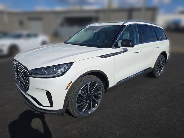 2026 Lincoln Aviator Reserve AWD's photo