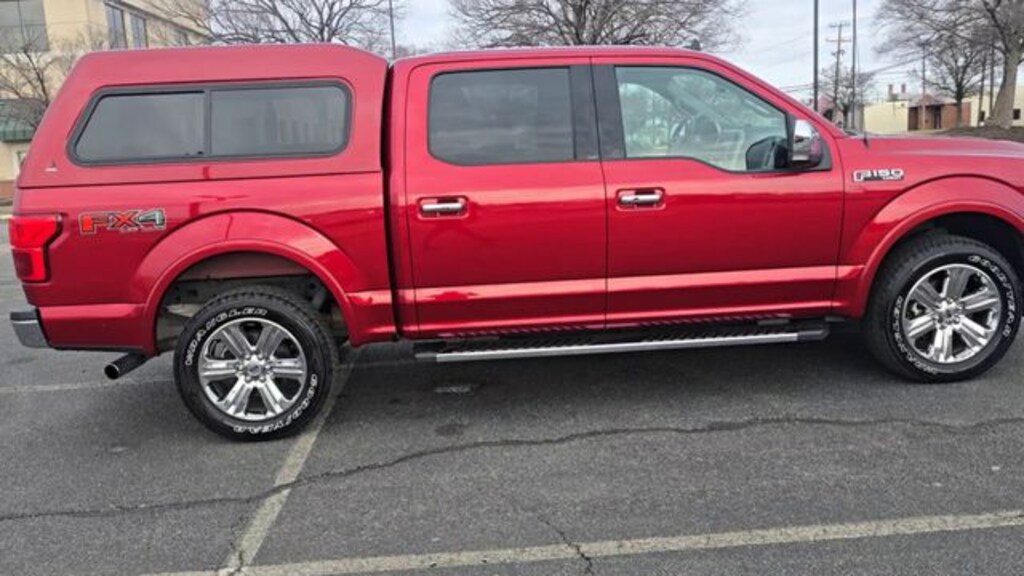 Used 2019 Ford F-150 Lariat Crew Cab