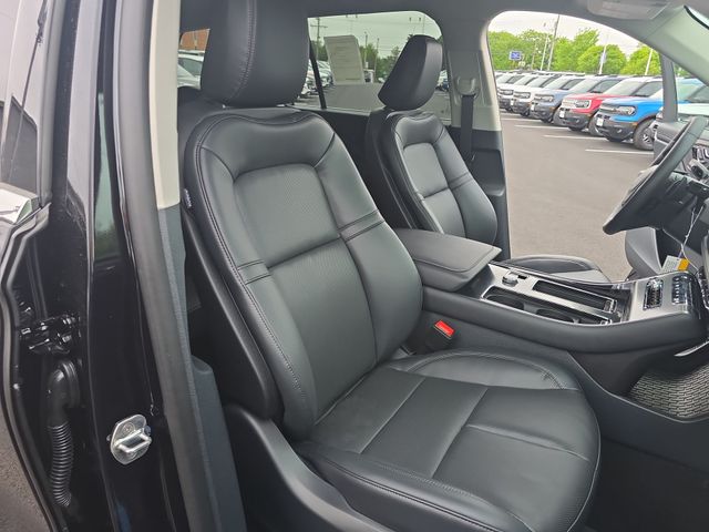 2026 Lincoln Aviator Premiere - Photo 24