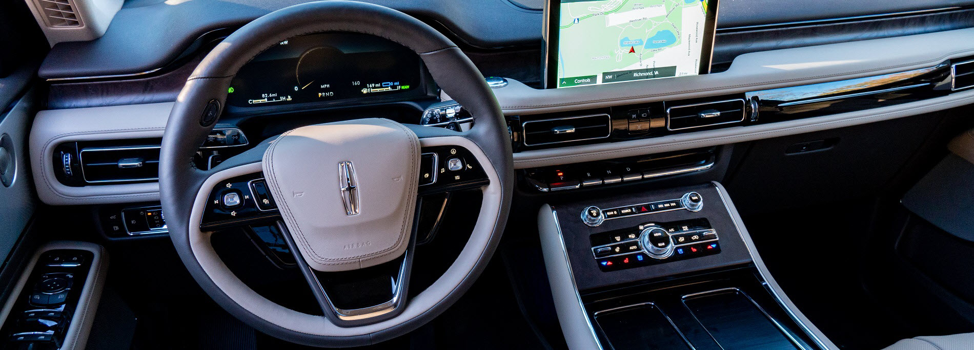 2021 Lincoln Aviator Interior Dashboard