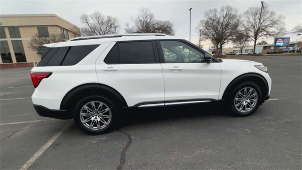 Used 2025 Ford Explorer Platinum SUV