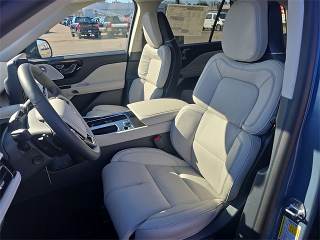2026 Lincoln Aviator Reserve - Photo 11