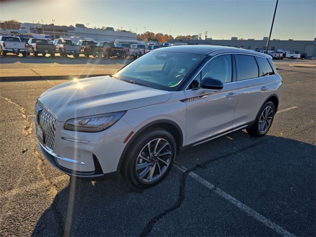 Used 2024 Lincoln Corsair Premiere SUV
