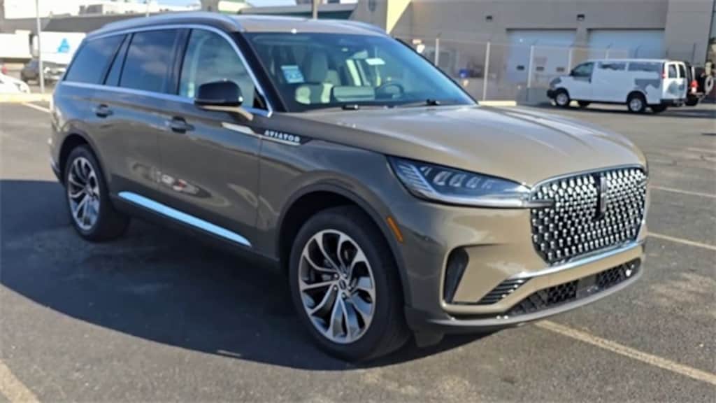 New 2025 Lincoln Aviator Premiere SUV