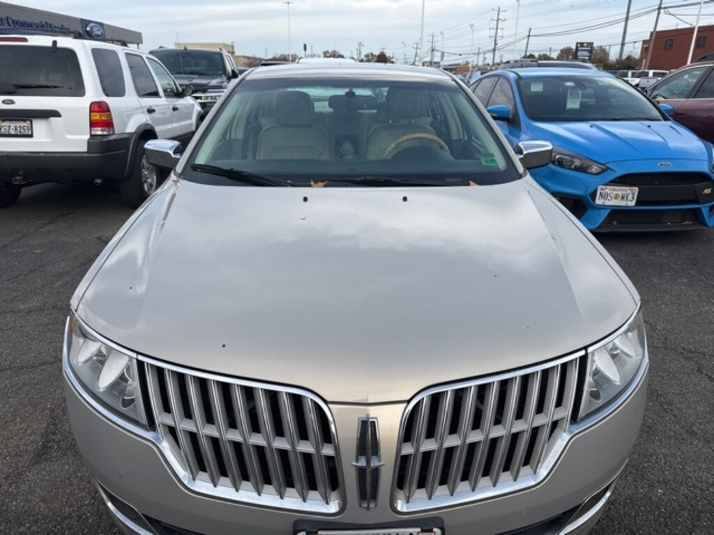 Used 2010 Lincoln MKZ Base Sedan