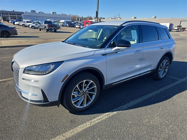 2026 Lincoln Corsair Premiere's photo