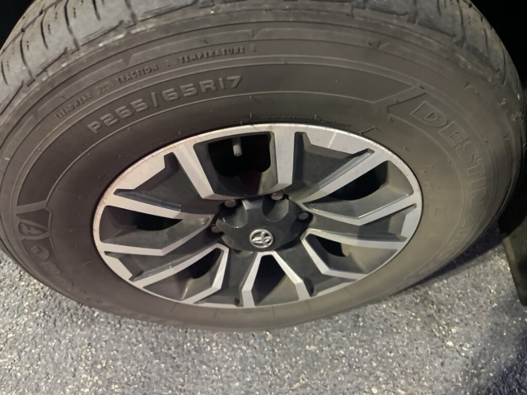 Used 2022 Toyota Tacoma SR5 Truck