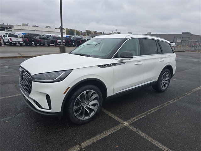 2026 Lincoln Aviator Premiere's photo