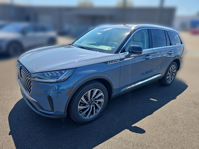 2026 Lincoln Aviator Premiere AWD's photo