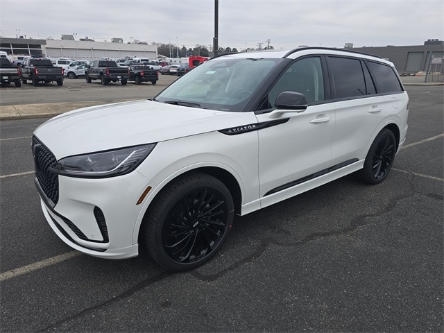 2026 Lincoln Aviator Reserve's photo
