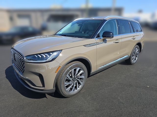 2026 Lincoln Aviator Premiere AWD's photo