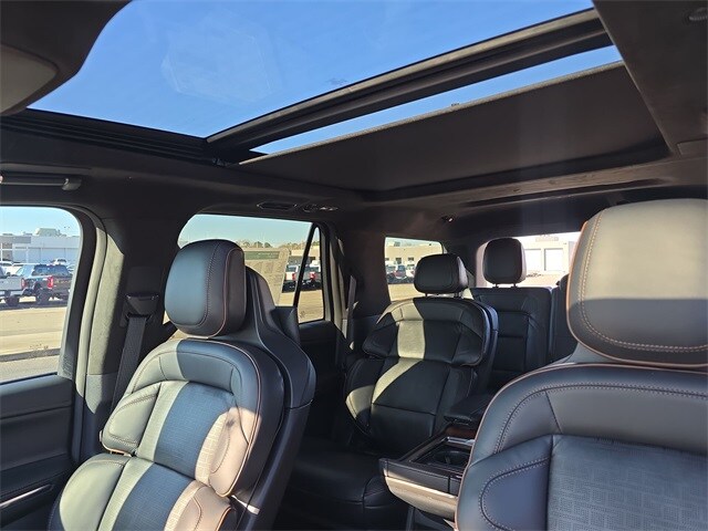 2025 Lincoln Navigator Black Label - Photo 22