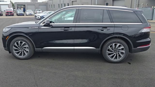 2026 Lincoln Aviator Premiere - Photo 6