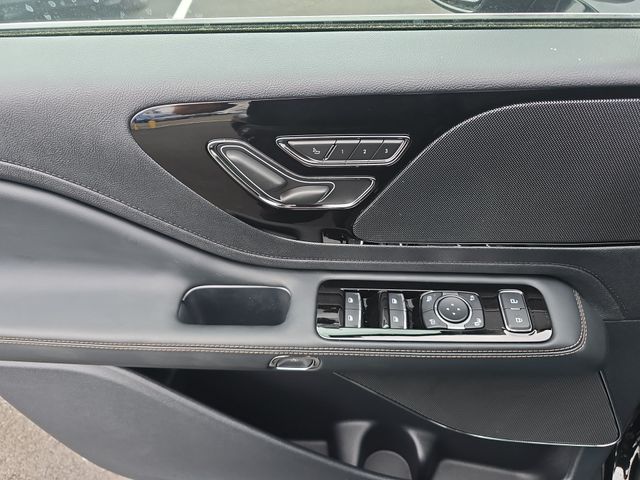 2026 Lincoln Aviator Premiere - Photo 13