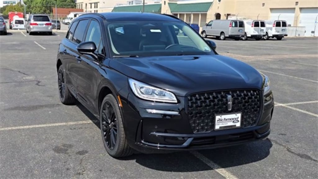 New 2025 Lincoln Corsair Reserve CROSSOVERS
