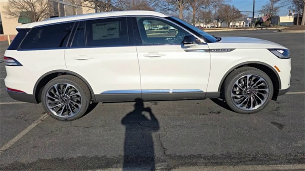 New 2026 Lincoln Aviator Reserve SUV