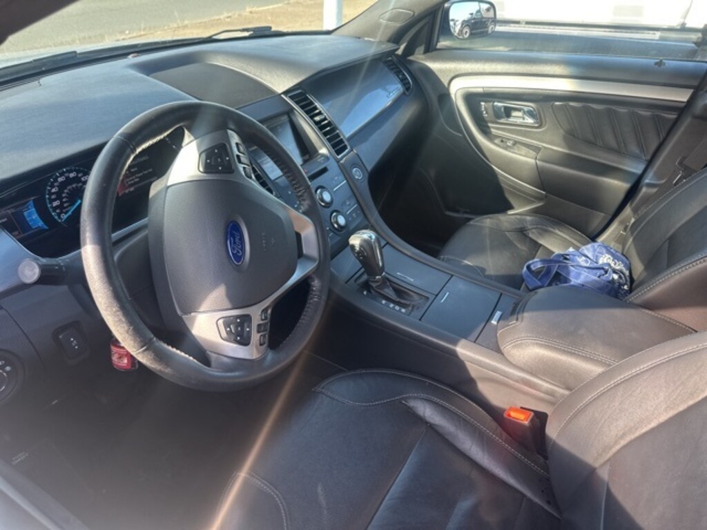 Used 2015 Ford Taurus SEL Sedan