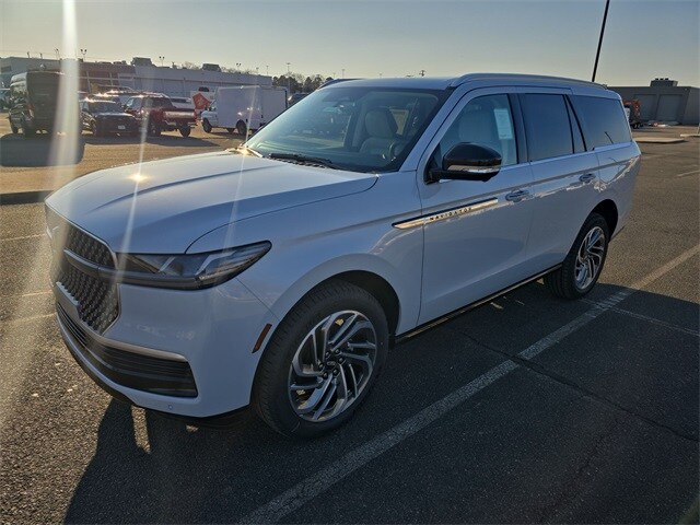 2026 Lincoln Navigator