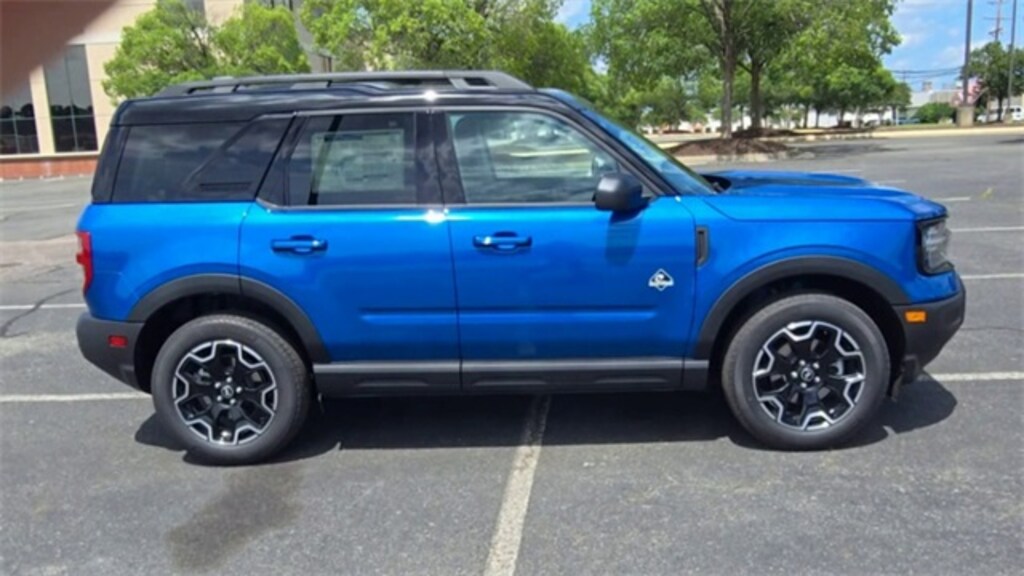 Used 2025 Ford Bronco Sport Outer Banks SUV