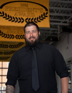 Staff member William Castlebury from ID_9f4765