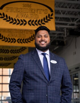 Staff member Tushar Sakthi from ID_9f4765