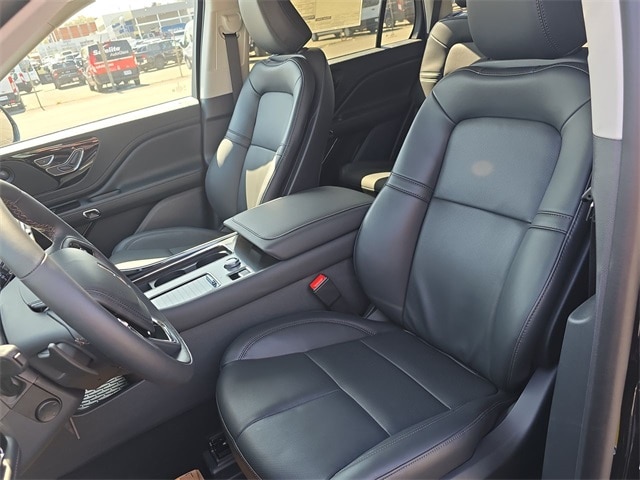 2025 Lincoln Aviator Premiere - Photo 11