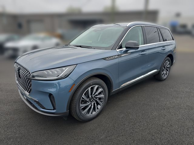 2026 Lincoln Aviator Premiere AWD's photo