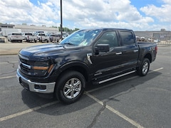 2024 Ford F-150 XLT CREW CAB