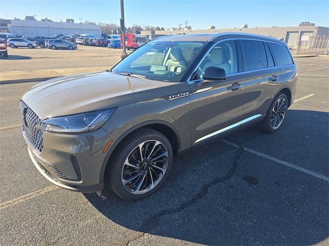 2026 Lincoln Aviator Reserve's photo