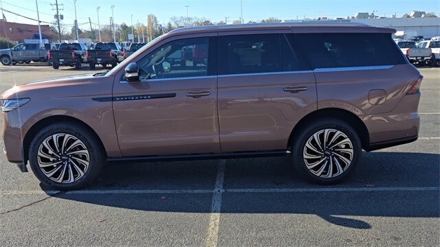 2025 Lincoln Navigator Black Label - Photo 6