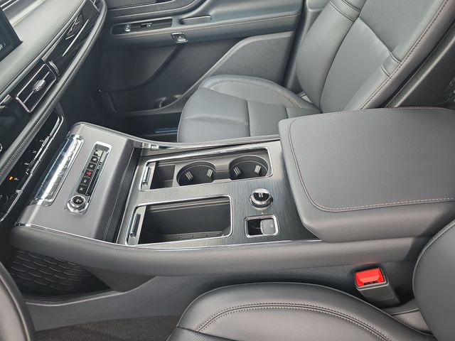 2026 Lincoln Aviator Premiere - Photo 21