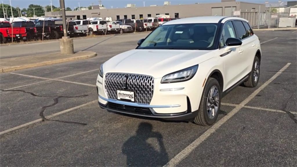 Used 2025 Lincoln Corsair Premiere CROSSOVERS