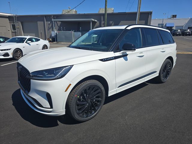 2026 Lincoln Aviator Reserve AWD's photo