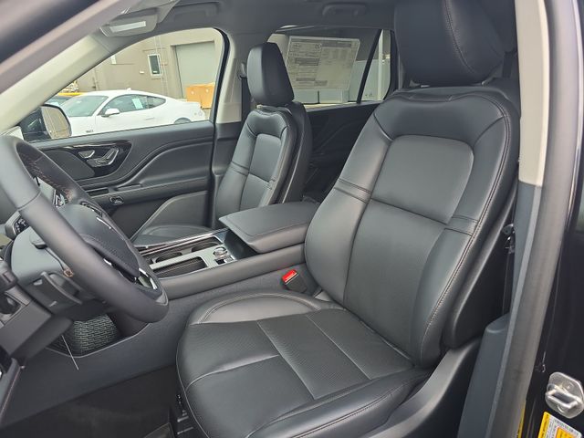 2026 Lincoln Aviator Premiere - Photo 11