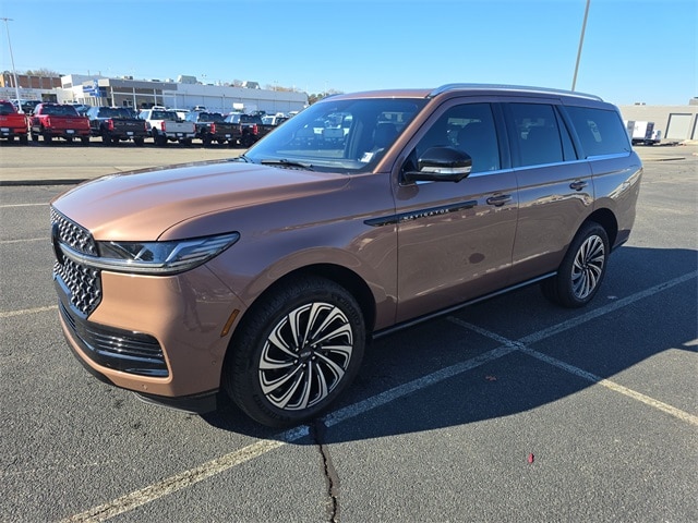 2025 Lincoln Navigator Black Label's photo