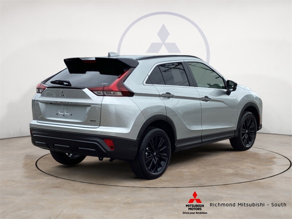 2025 Mitsubishi Eclipse Cross SEL photo 2