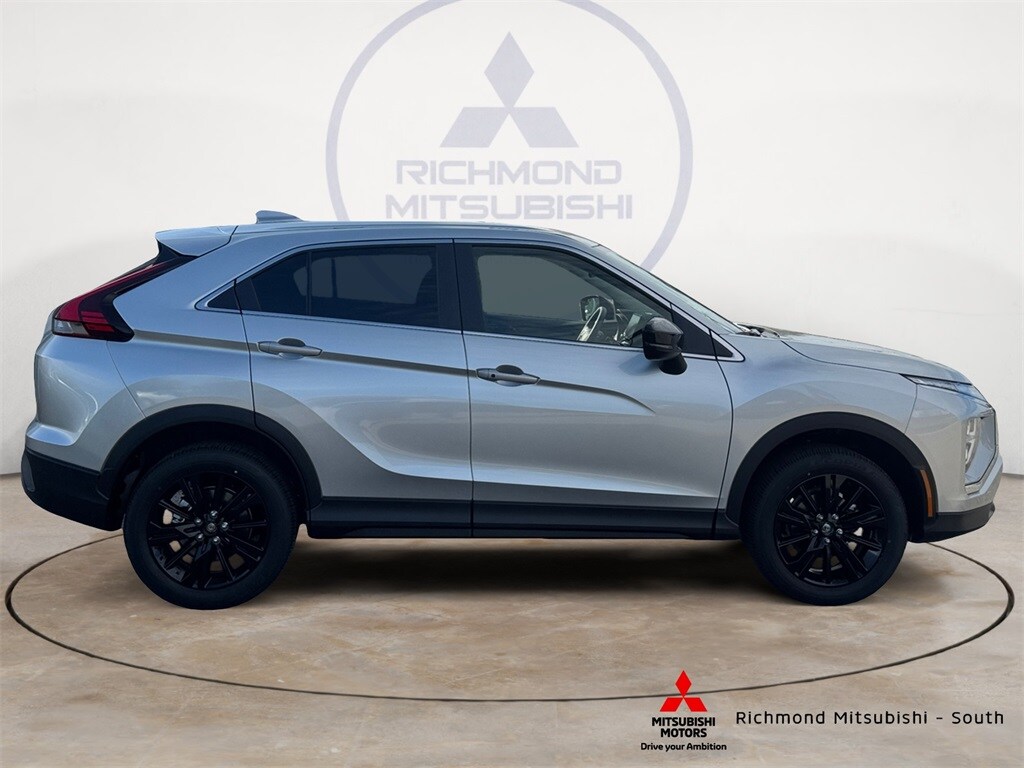 2026 Mitsubishi Eclipse Cross LE Ralliart photo 2