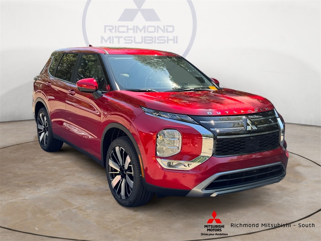 2025 Mitsubishi Outlander SE's photo