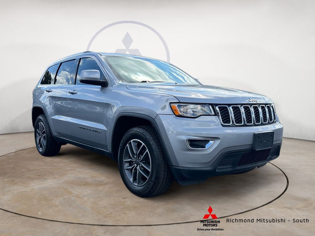 Used 2019 Jeep Grand Cherokee Laredo SUV