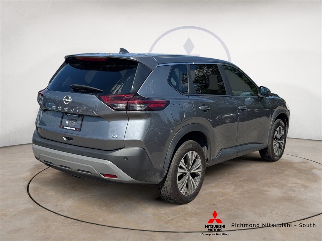 2023 Nissan Rogue SV photo 2
