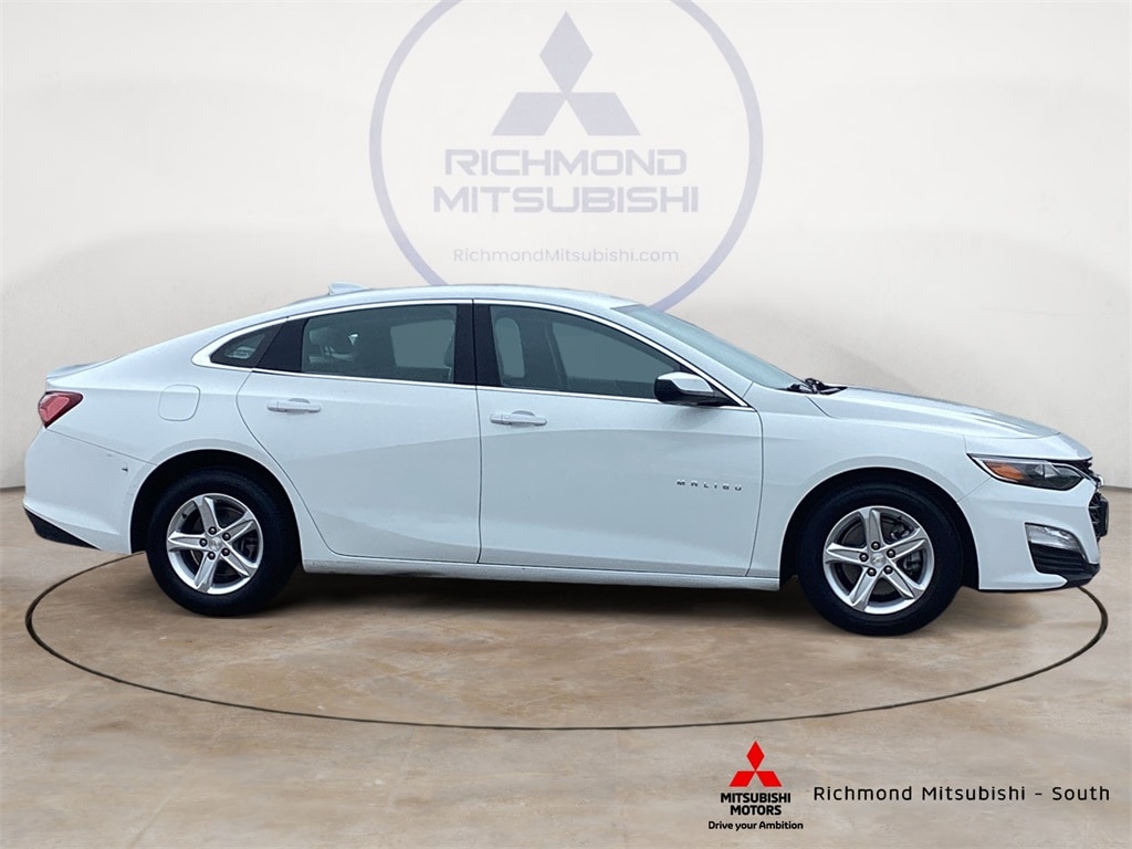 Used 2022 Chevrolet Malibu 1LT with VIN 1G1ZD5ST9NF156521 for sale in Richmond, VA