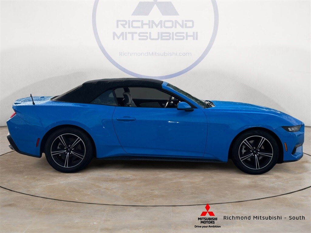 2024 Ford Mustang EcoBoost Premium photo 2