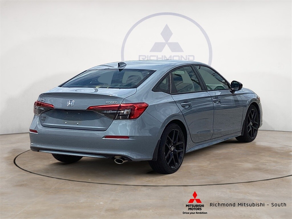 2023 Honda Civic Sport photo 3