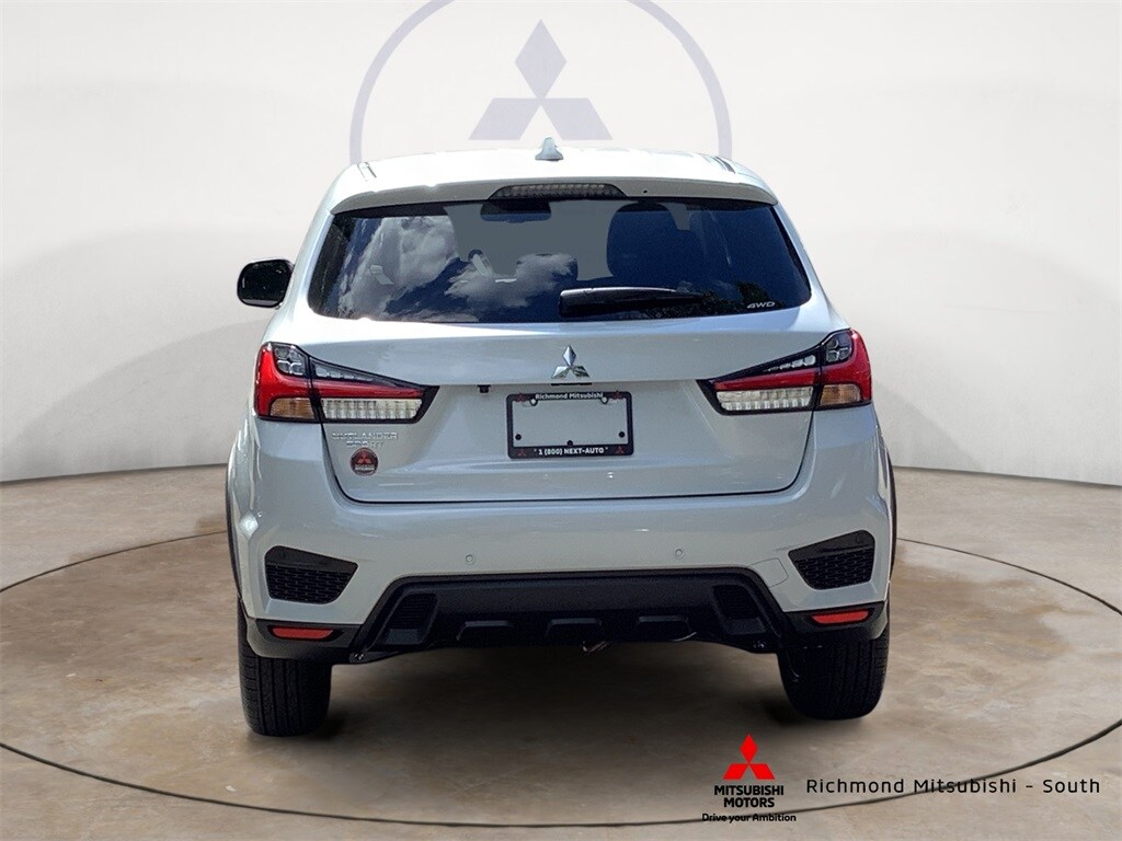 2025 Mitsubishi Outlander Sport ES SE LE photo 3