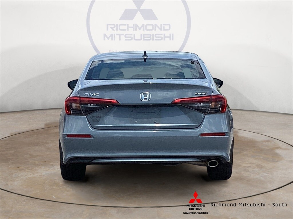 2023 Honda Civic Sport photo 4