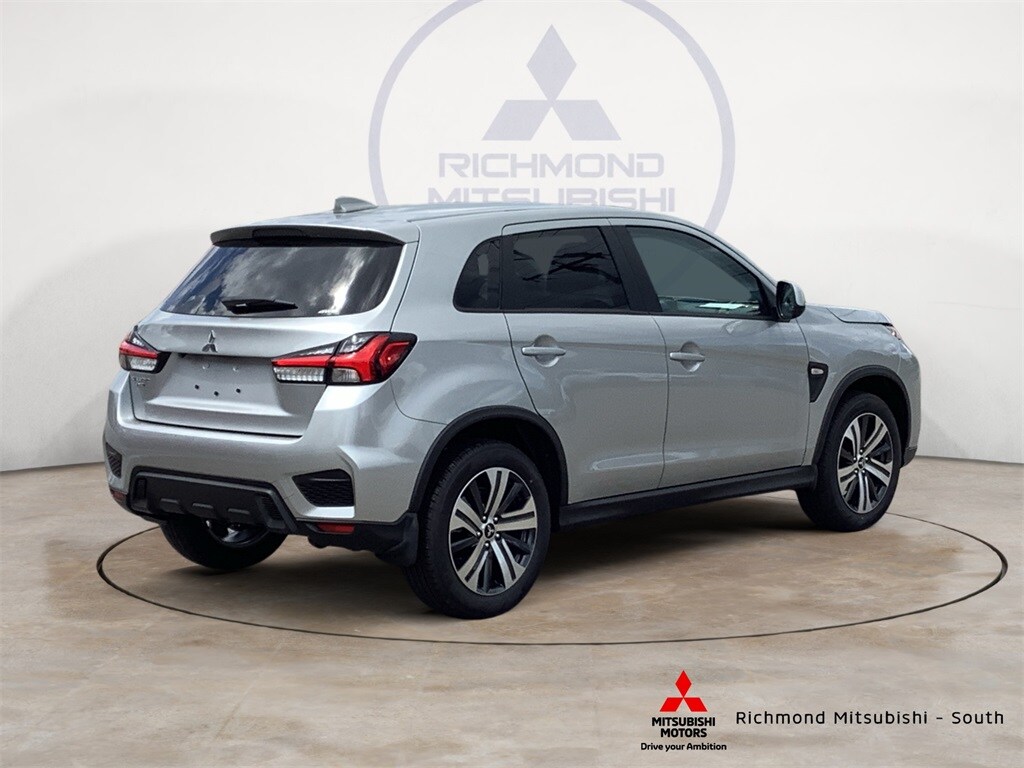2025 Mitsubishi Outlander Sport ES SE LE photo 3