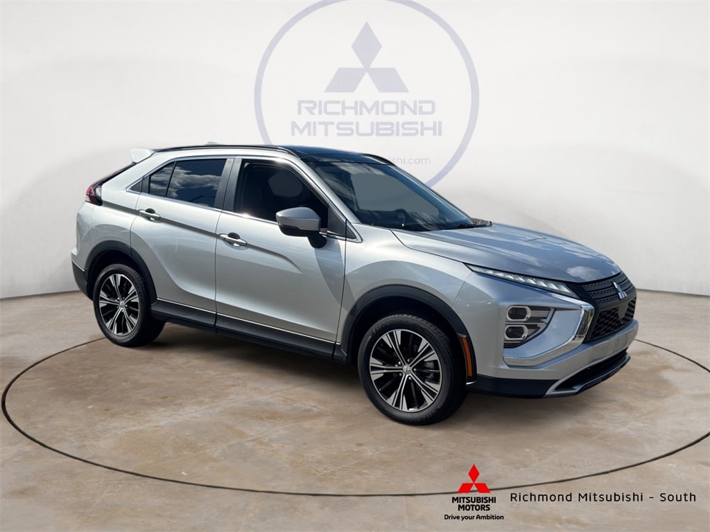 2026 Mitsubishi Eclipse Cross SE's photo