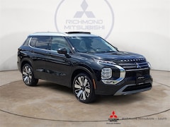 2025 Mitsubishi Outlander Platinum Edition SUV