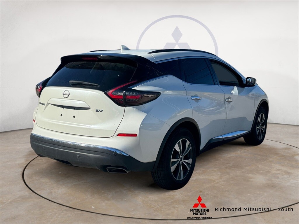 2023 Nissan Murano SV photo 3
